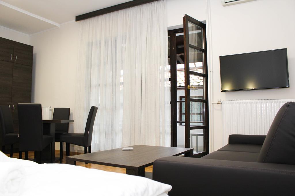 Wake Up Apartments And Rooms Belgrado Exterior foto