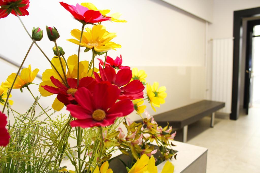 Wake Up Apartments And Rooms Belgrado Exterior foto