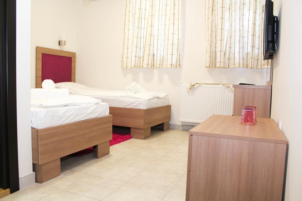 Wake Up Apartments And Rooms Belgrado Exterior foto
