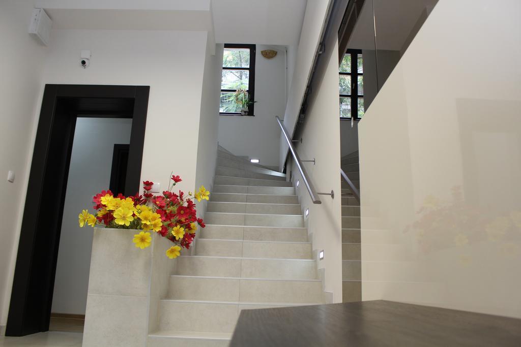 Wake Up Apartments And Rooms Belgrado Exterior foto